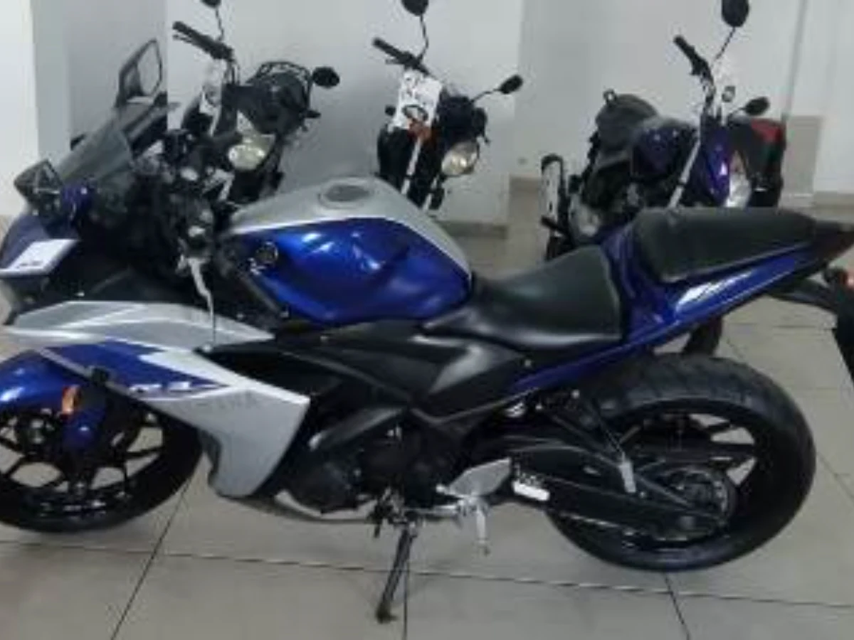Yamaha R3