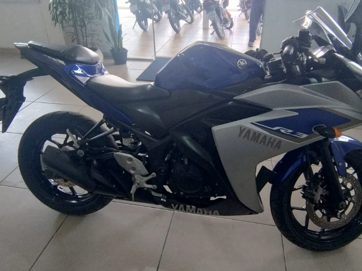 Yamaha R3 2016